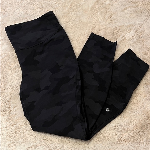 Lululemon Wunder Train High Rise tights - Picture 3 of 5